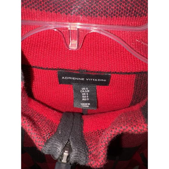 Adrienne Vittadini Cardigan Sweater Jacket S Buffalo Plaid Red Black Full Zip - Picture 2 of 7